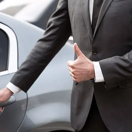 Corporate Limo & Car Service Frequently Asked Questions Bg